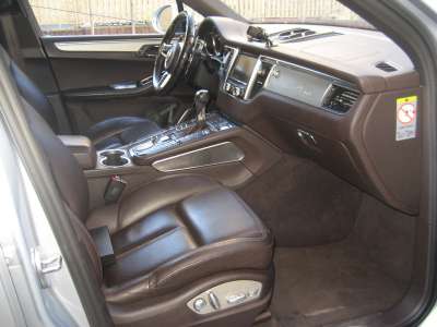 auto usate Macan