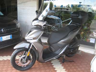 auto usate SR16