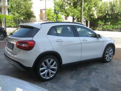 auto usate GLA 200