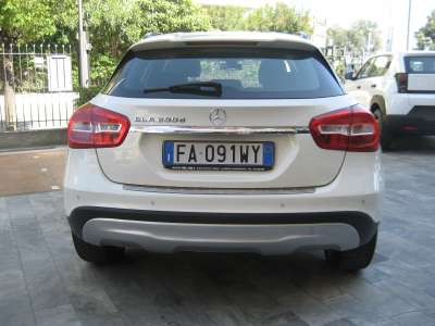 auto usate GLA 200