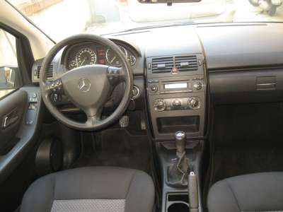 auto usate A 180
