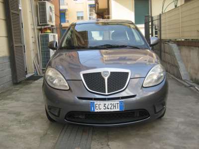 auto usate Ypsilon